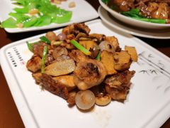 -广州中心皇冠假日酒店·百粤楼