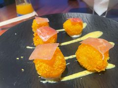 -MONICH牛排融合餐厅(和义大道购物中心店)