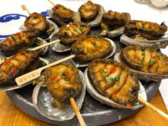 石锅大鲍鱼-品海楼·大连海胆锅贴馆(东港店)