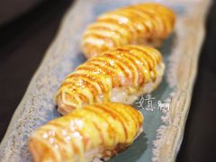 焦糖火炙三文鱼卷-红叶日本料理(三八广场店)
