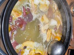 -一朵菌·野生菌探索家火锅(南亚店)