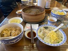 -笑来喜馄饨小笼工坊店(湖滨街店)