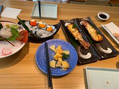 -花和海鲜自助(梅江店)