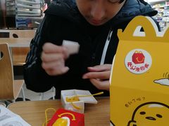 -泡泡玛特POPMART(杭州乐堤港店)