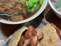 -老天桥酱肉烧饼夹肘子(天桥店)