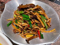 干锅茶树菇-小山城·馋嘴蛙(亚运村店)