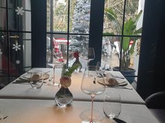 -弦月窗LUNETTE BY AMANDA(复兴路店)