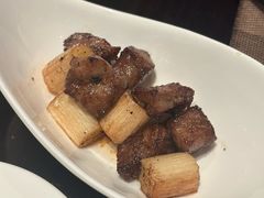 -大中华希尔顿酒店-念自助餐·嗨啤·小龙虾