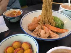 -左记港食(融科天城店)