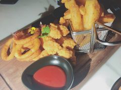 -STARRY CAFE & LOUNGE BAR(高新店)