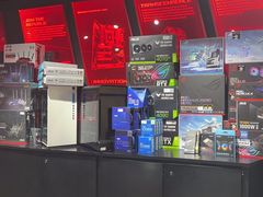 -ROG玩家国度(美罗城店)