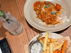-芭莉与彩虹西餐厅(成都合生汇店)