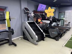 -即刻健身馆(对外经贸店)