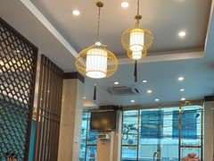 -光海鲜鱼翅餐厅(叻差拉披色路店)