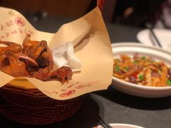 -鸽子侯·家宴·平价海鲜(市图书馆店)