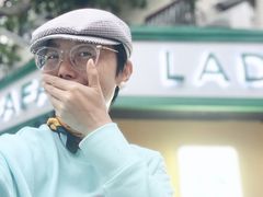 -LADY FAFA(巨鹿路陕西南路路口店)