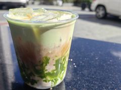 开心果拿铁-peace café