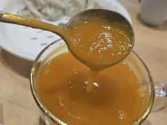 金瓜汤-丝路东方虾仁水饺(北京路二宫汇嘉店)