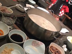 -捞王锅物料理(上海世茂广场店)