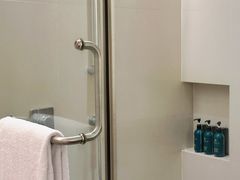 -广州中心皇冠假日酒店