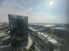 -深圳国际会展中心希尔顿酒店(前海华发冰雪世界店)