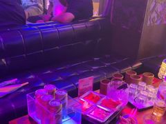 -喜鹊音乐酒馆(西街店)