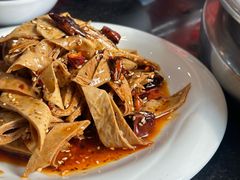 -老来福·非遗酸汤兔(凯旋路店)