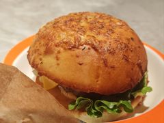 -必胜客(白石桥店)