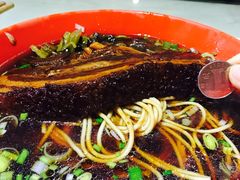 -小龙大肉面馆