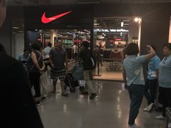 -上品折扣(回龙观店)