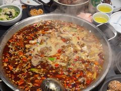 -小饕荟雅安贡椒鱼鲜馆(广福桥店)