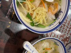 -长人馄饨铺(解放街店)