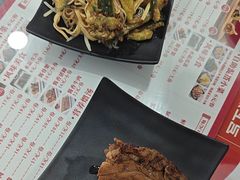 -孔一凡·手工饺子(时尚明苑店)