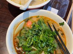 -胖东来生活广场(健康路店)
