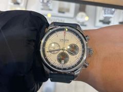 -亨得利钟表商店