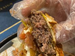 -又见马甲M8融合西餐厅(体育中心店)