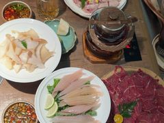 -蘑界·野生菌火锅(深业上城店)