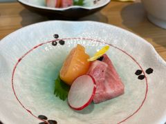 -花和海鲜自助(梅江店)