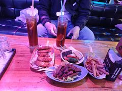 -喜鹊音乐酒馆(西街店)