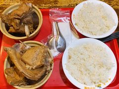 -万和春排骨砂锅米饭(湖北路店)
