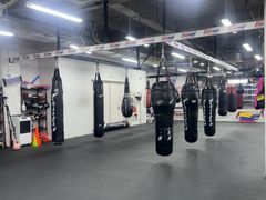 -FIGHTMAN格斗俱乐部(长宁临空店)