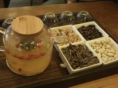 -缘福乡村铁锅炖民宿(八达岭店)