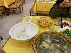 -乡土特色.冷锅鱼.牦牛肉汤锅