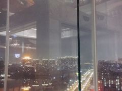 -荣誉国际酒店-云顶旋转餐厅