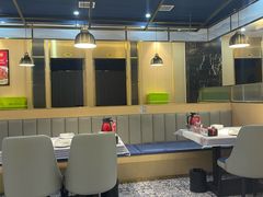 -靓虾二哥长沙地标小龙虾(五一广场店)