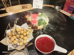 -鹿鸣山草本茶香火锅(园西路店)