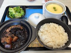 新绍兴霉干菜烧肉-老娘舅餐厅(黄龙体育中心店)