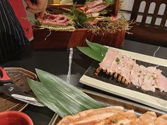 -山川小町·极番烧肉(新地假日广场店)
