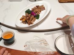 -梅利汴京烤鸭•开封豫菜地标店(东大街店)