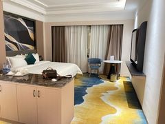 -华海酒店(茂名高铁站店)